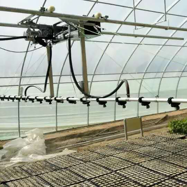 溫室盤式移動噴灌機是如何運行工作的？